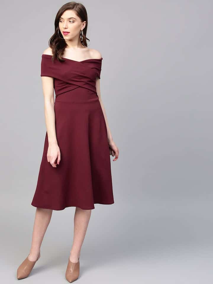 15 TYPES OF DRESSES FOR EVERY WOMEN SHOULD KNOW-off the shoulder dress