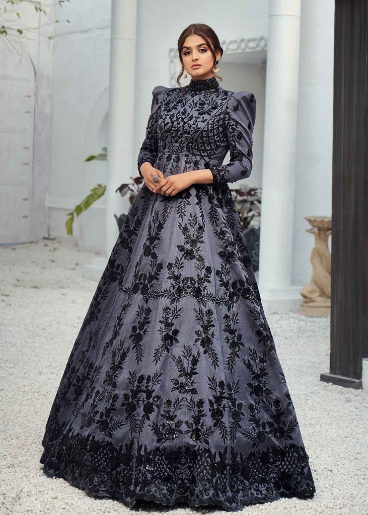 15 TYPES OF DRESSES FOR EVERY WOMEN SHOULD KNOW-maxi dress