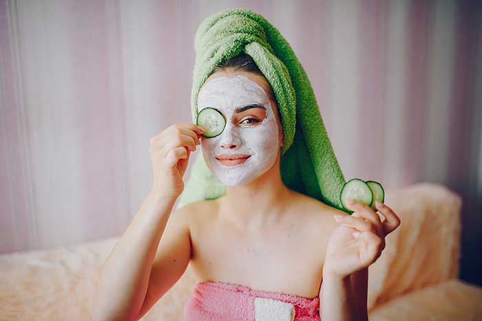 How To Remove Dark Circles Under Your Eyes Without Makeup