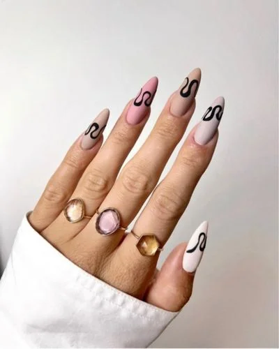 40 Fall Nail Designs Ideas to Make You Swoon-White Swivel Nails