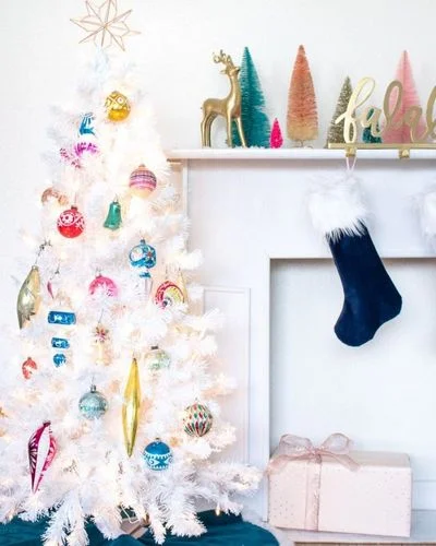 50 Best Christmas Tree Ideas to Impress Guests-Rainbow White Tree