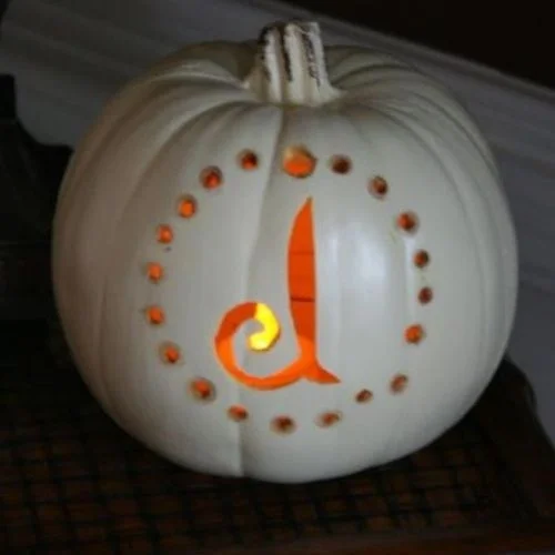 50 Best pumpkin carving ideas for Halloween and What type of pumpkin is used for Halloween?-Monogrammed Stencil