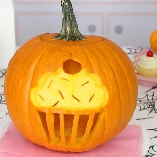 -pupmkin50 Best pumpkin carving ideas for Halloween and What type of pumpkin is used for Halloween?