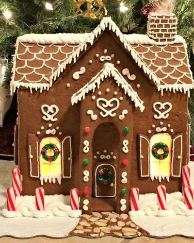 35 Best Merry Christmas Eve Traditions to Make Lasting Memories Christmas Eve 2022-Make a gingerbread house