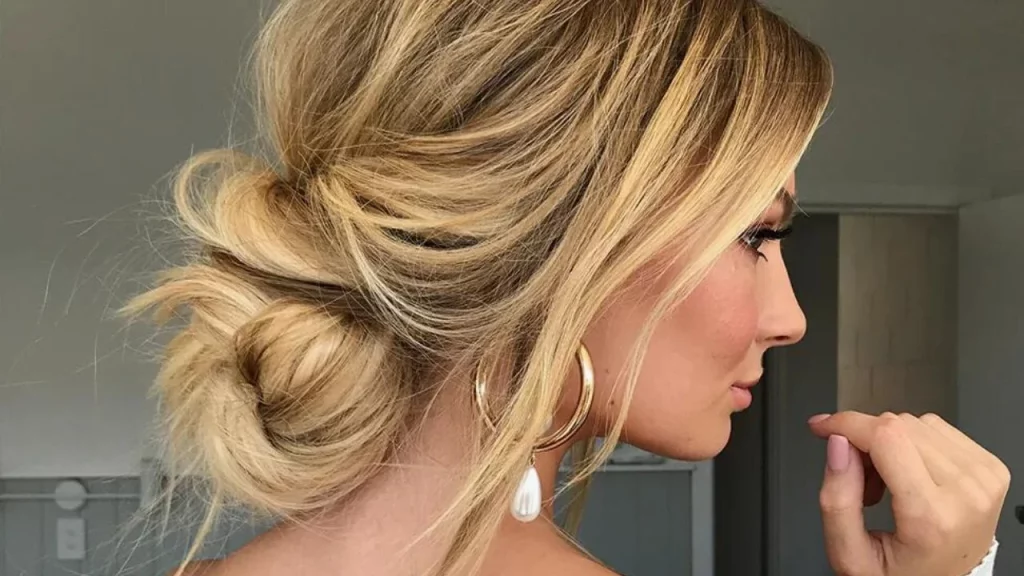 15 Elegant Formal Hairstyles For Girls To Try In 2023-Low Bun