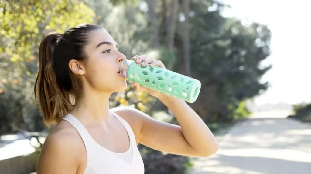 12 Best Life Changing Habits To Start Doing This Month-Start Drinking A Glass Of Water Before Every Meal