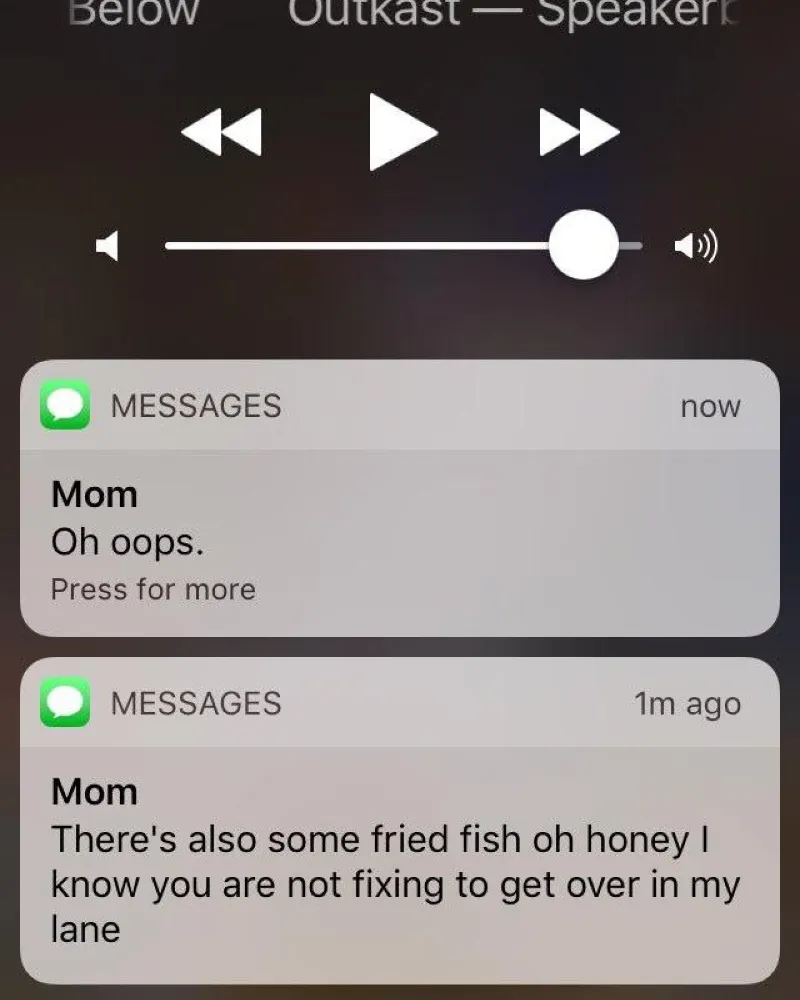 30+ Texts From Parents Who Can’t Seem to Understand Technology Yet