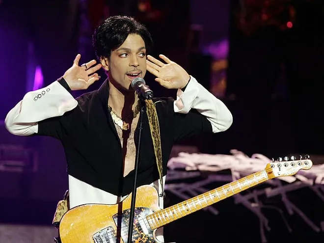 Prince performing 