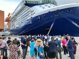 15 Best Celebrity Cruises Alaska Fashion