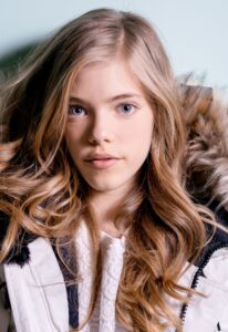 Inside Elle McKinnon's New Love Story – Who's the Lucky One?"