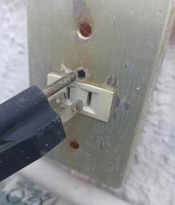 Shocking Electrical Hacks and DIY Screw-Ups, What Not to Do!