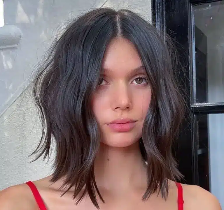 The Asymmetrical Bob