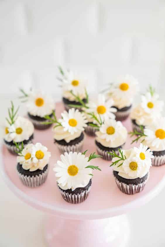 8. Daisy Cupcake Tower