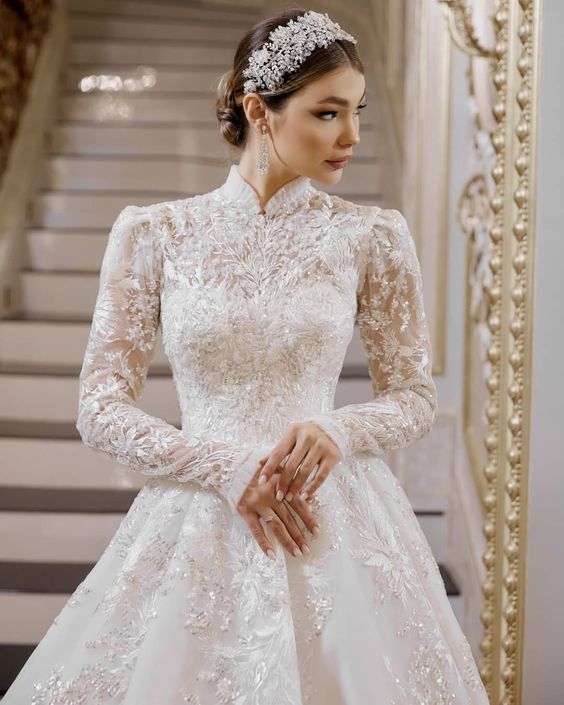 Everything You Need To Know About Winter Wedding Dress