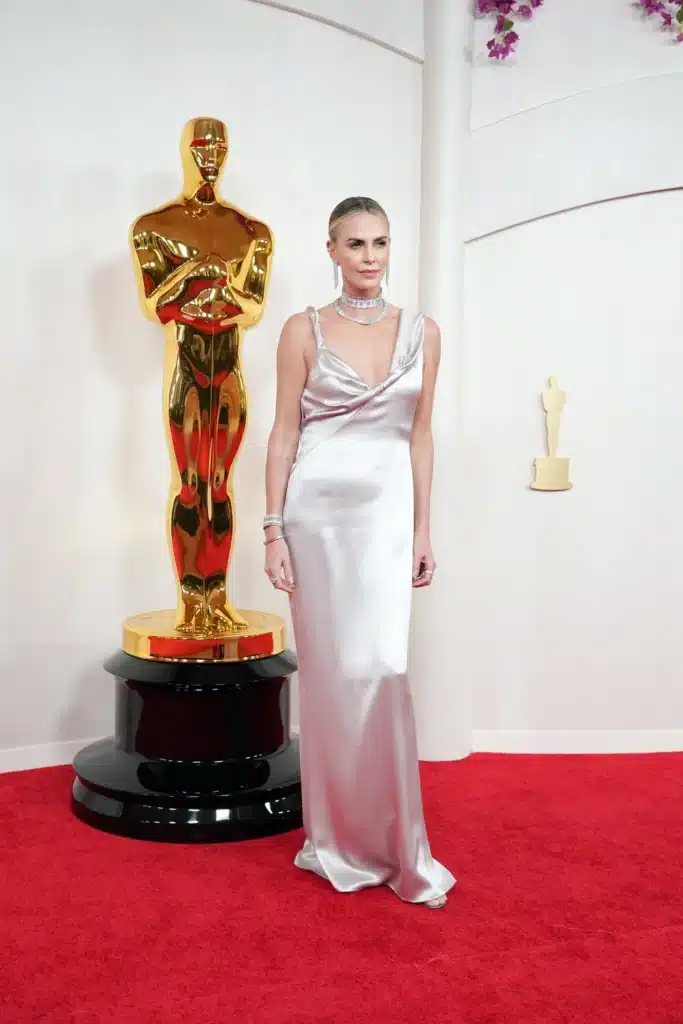 Oscars 2024 Red Carpet: Fashion Frenzy of Iconic Looks