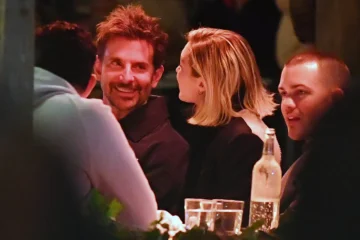 Gigi Hadid & Bradley Cooper's PDA-Packed NYC Date Night!