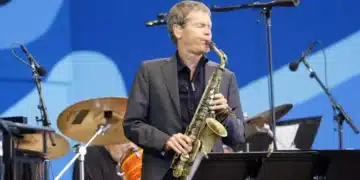 Six-Time Grammy Winner David Sanborn Passes Away After Battle With Cancer- dailyjugarr