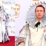 Joe Lycett's New Look On The TV Baftas Red Carpet Stole The Show. daily jugarr